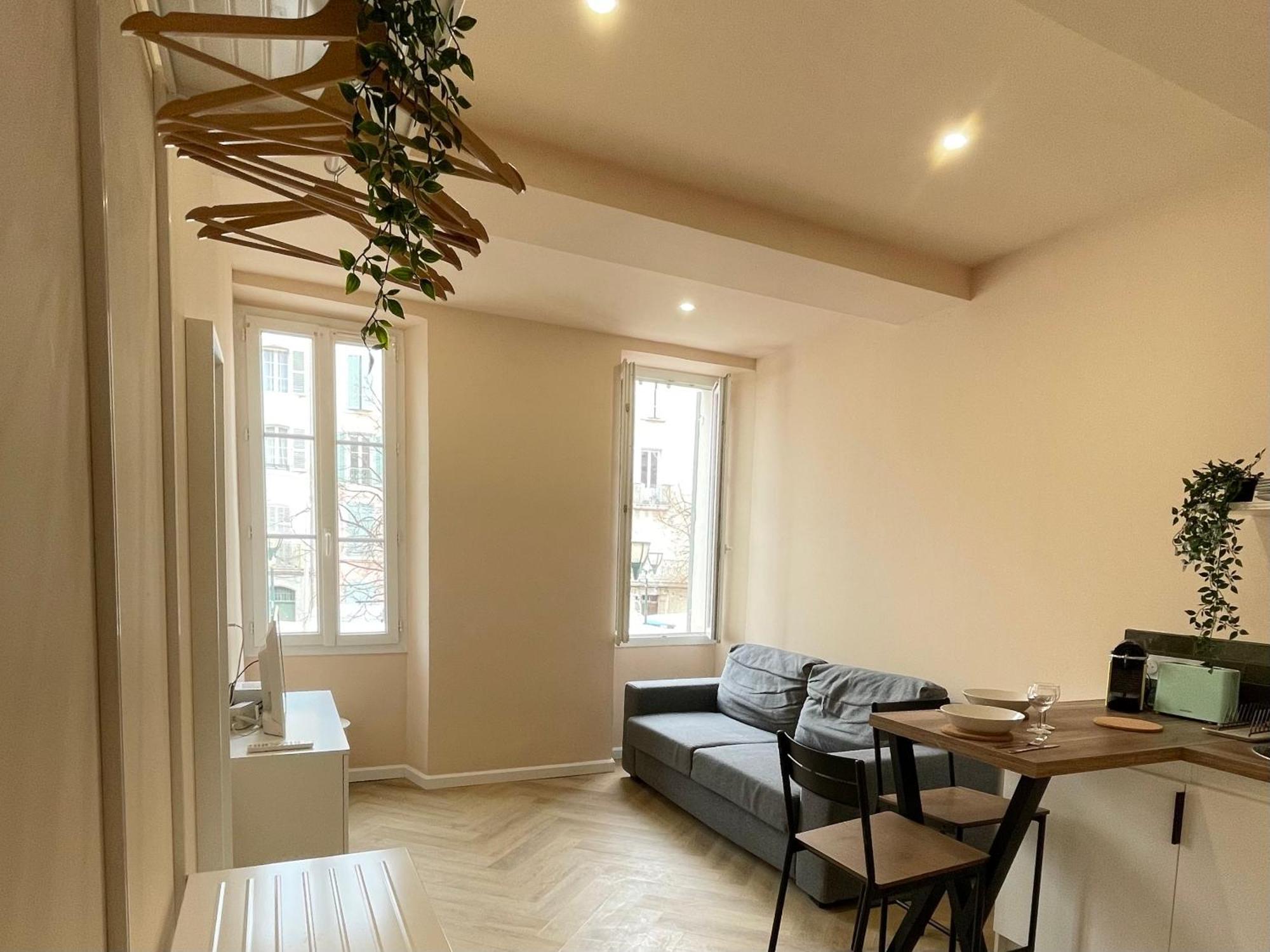 Apartment Studio Malibu Central, Lumineux Et Confortable *